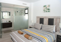 Resale - Apartments - Villamartin