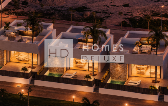 Fall in love with these new build villas for sale in Santa Rosalia Lake
