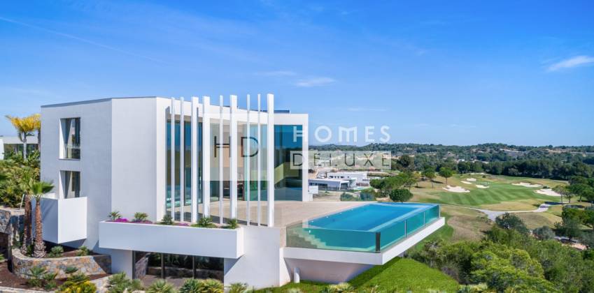 Properties for sale in Las Colinas Golf: Your paradise in Spain