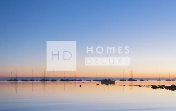 Are you looking for properties for sale in Los Alcázares? Discover the paradise of sun, golf and beach 