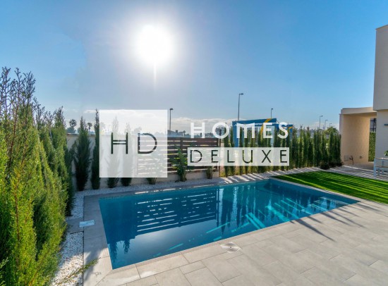 Nouveau bâtiment - Villas - Los Alcazares - Roda Golf