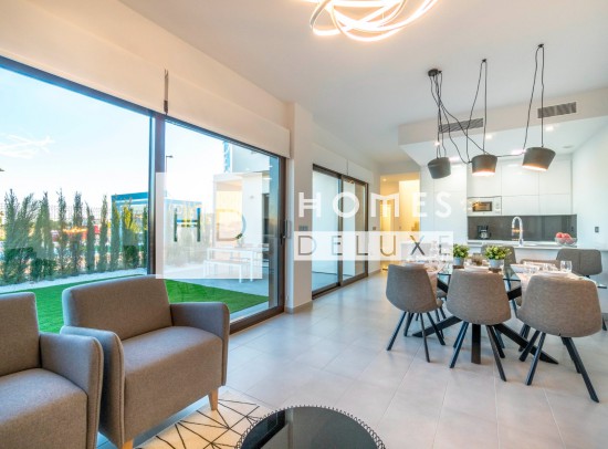 Nouveau bâtiment - Villas - Los Alcazares - Roda Golf