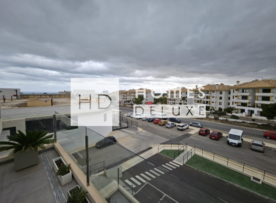 Resale - Apartments - Villamartin