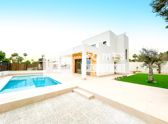 Neubau Immobilien - Villas - Cabo Roig