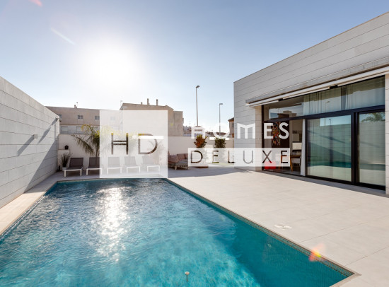 Nieuw Gebouw - Villas - Pilar de la Horadada