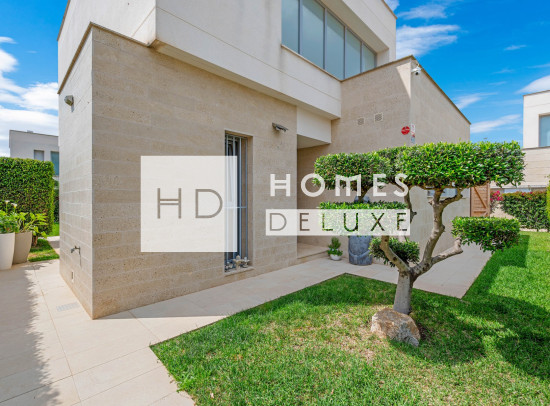 Resale - Villas - Los Montesinos - Vistabella Golf