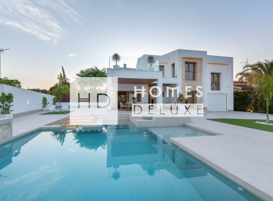 Nueva construcción  - Villas - Campoamor