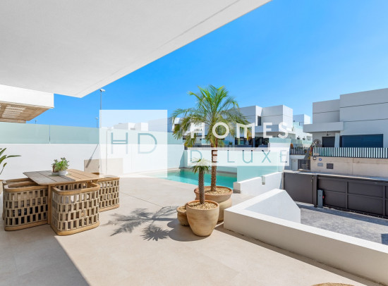 Neubau Immobilien - Villas - Dolores