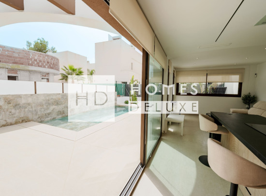 Nieuw Gebouw - Villas - Heredades