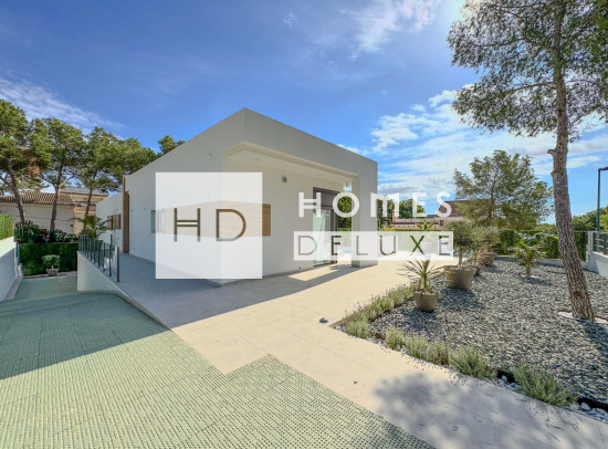 Nieuw Gebouw - Villas - Pinar de Campoverde