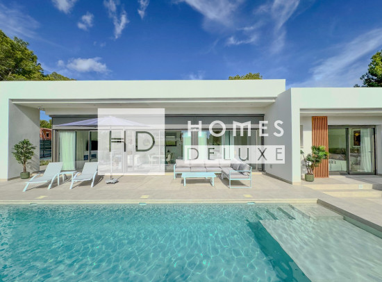 Nieuw Gebouw - Villas - Pinar de Campoverde