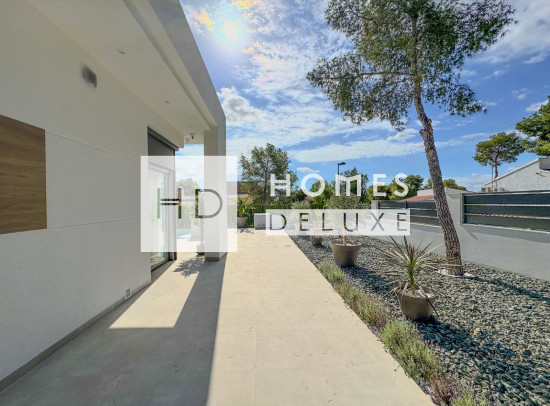 Nieuw Gebouw - Villas - Pinar de Campoverde