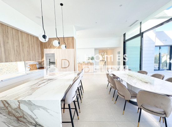 Reventa - Villas - Las Colinas Golf - Las Colinas