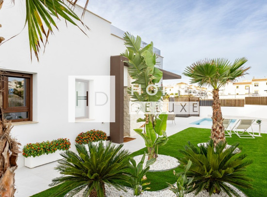 Nouveau bâtiment - Villas - Los Montesinos - Vistabella Golf