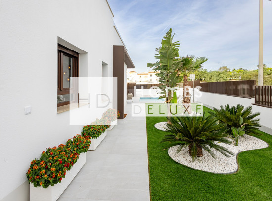 Nouveau bâtiment - Villas - Los Montesinos - Vistabella Golf