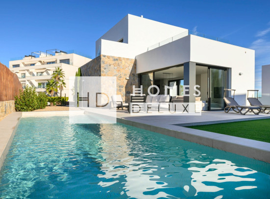 Resale - Villas - Las Colinas Golf - Las Colinas