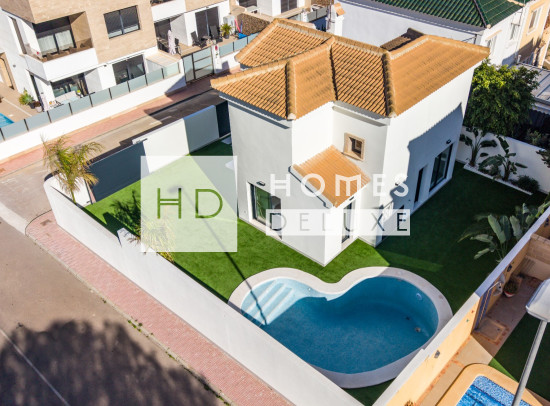 Resale - Villas - Campoamor