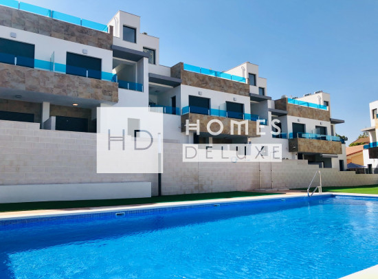 Nueva construcción  - Adosados - Bigastro