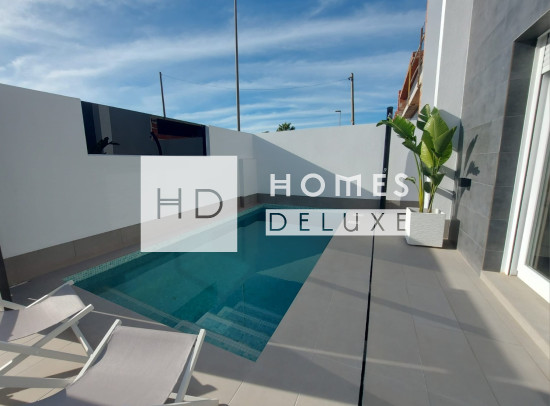 Nieuw Gebouw - Villas - Roldán