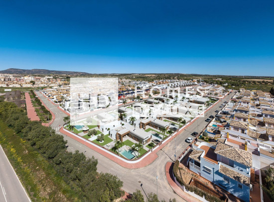 Neubau Immobilien - Villas - Sucina