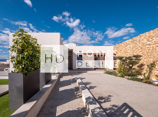 Nouveau bâtiment - Villas - Finestrat