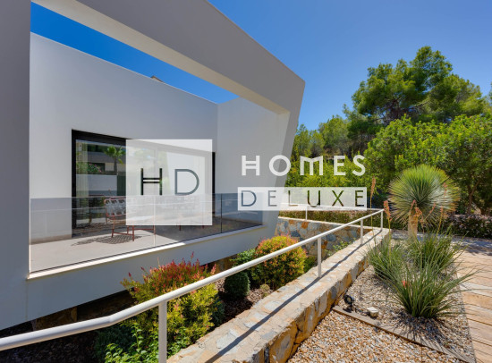 Resale - Villas - Las Colinas Golf - Las Colinas
