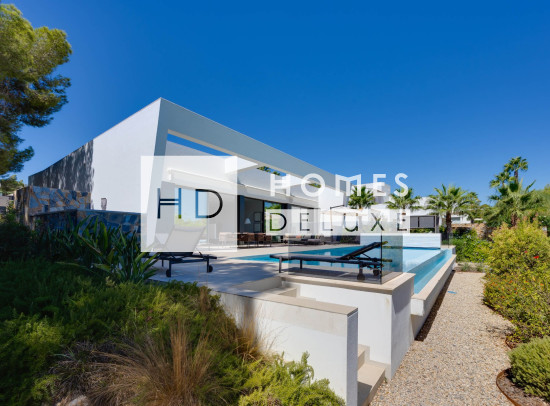 Resale - Villas - Las Colinas Golf - Las Colinas