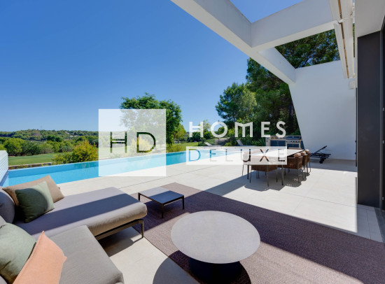 Resale - Villas - Las Colinas Golf - Las Colinas