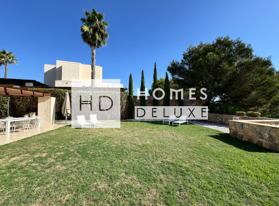Resale - Villas - Las Colinas Golf - Las Colinas