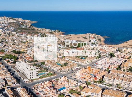 Nieuw Gebouw - Villas - Torrevieja