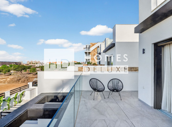 Nieuw Gebouw - Villas - Torrevieja