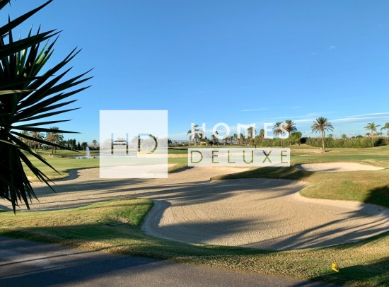 New Build - Villa / Semi semi-detached - Los Alcazares - Roda Golf